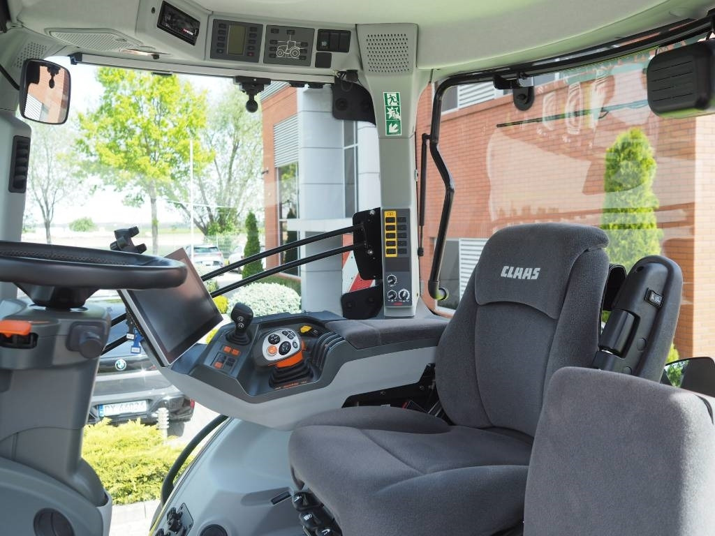 Claas Axion 850 Cebis - Farm tractor: picture 5 Claas Axion 850 Cebis - Farm tractor: picture 5
