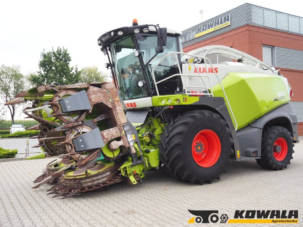 Forage harvester Claas Jaguar 850 4WD + Orbis 600 SD: picture 1