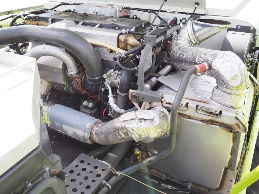 Combine harvester Claas Lexion 750 GPS + V770: picture 9