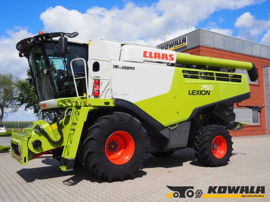 Claas Lexion 750 GPS + V770 - Combine harvester: picture 1 Claas Lexion 750 GPS + V770 - Combine harvester: picture 1