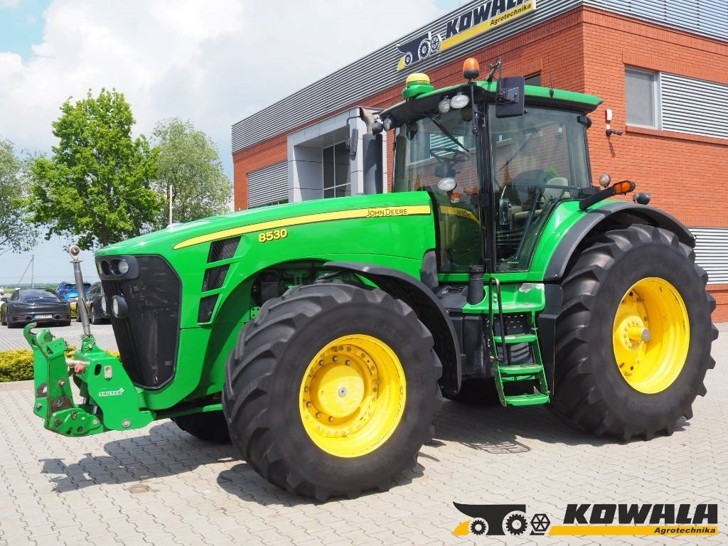 Farm tractor John Deere 8530 GPS: picture 1