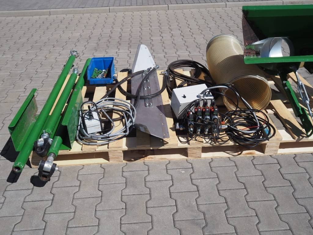 Combine harvester John Deere GROENOORD BLOWER TFB 10: picture 9