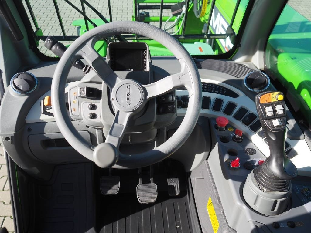 Telescopic handler Merlo P40.13 Panoramic: picture 7 Telescopic handler Merlo P40.13 Panoramic: picture 7