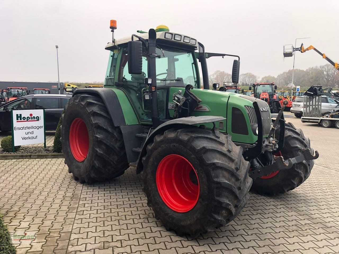 Fendt 716 Vario Favorit - Farm tractor: picture 3 Fendt 716 Vario Favorit - Farm tractor: picture 3