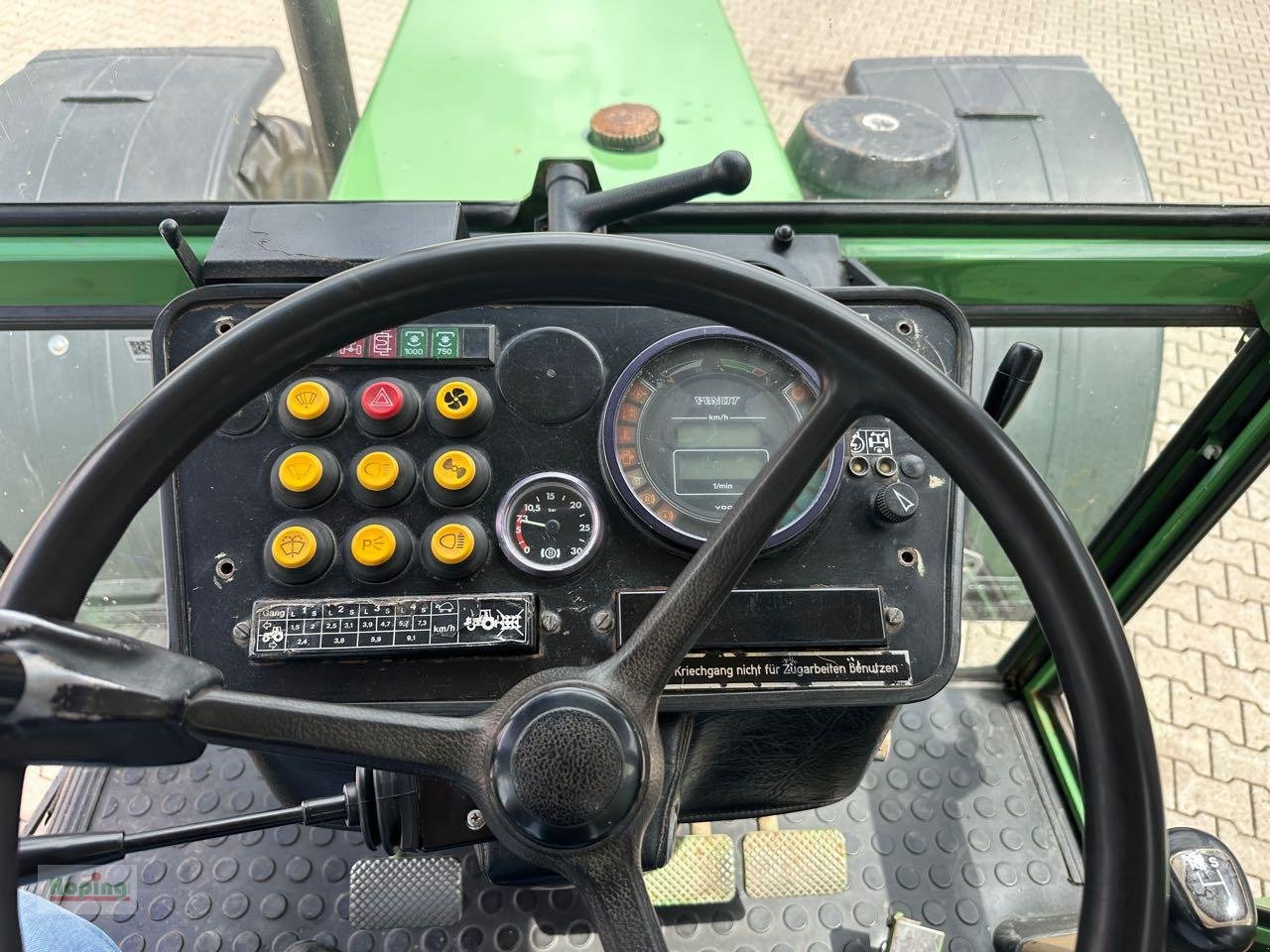 Farm tractor Fendt Favorit 614 LSA Turbomatik: picture 18