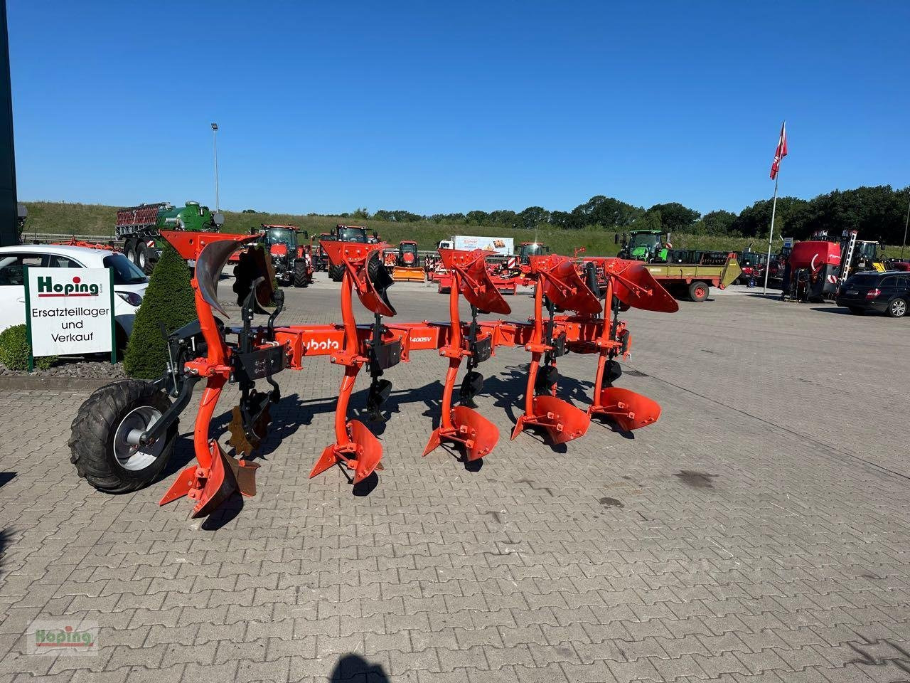 Kubota RM4005-100-5 Variomat - Plow: picture 4 Kubota RM4005-100-5 Variomat - Plow: picture 4