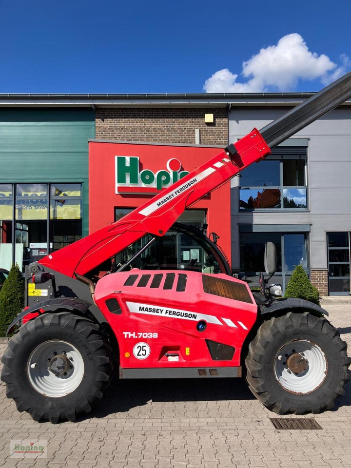 Massey Ferguson TH.7038 - Telescopic handler: picture 3 Massey Ferguson TH.7038 - Telescopic handler: picture 3