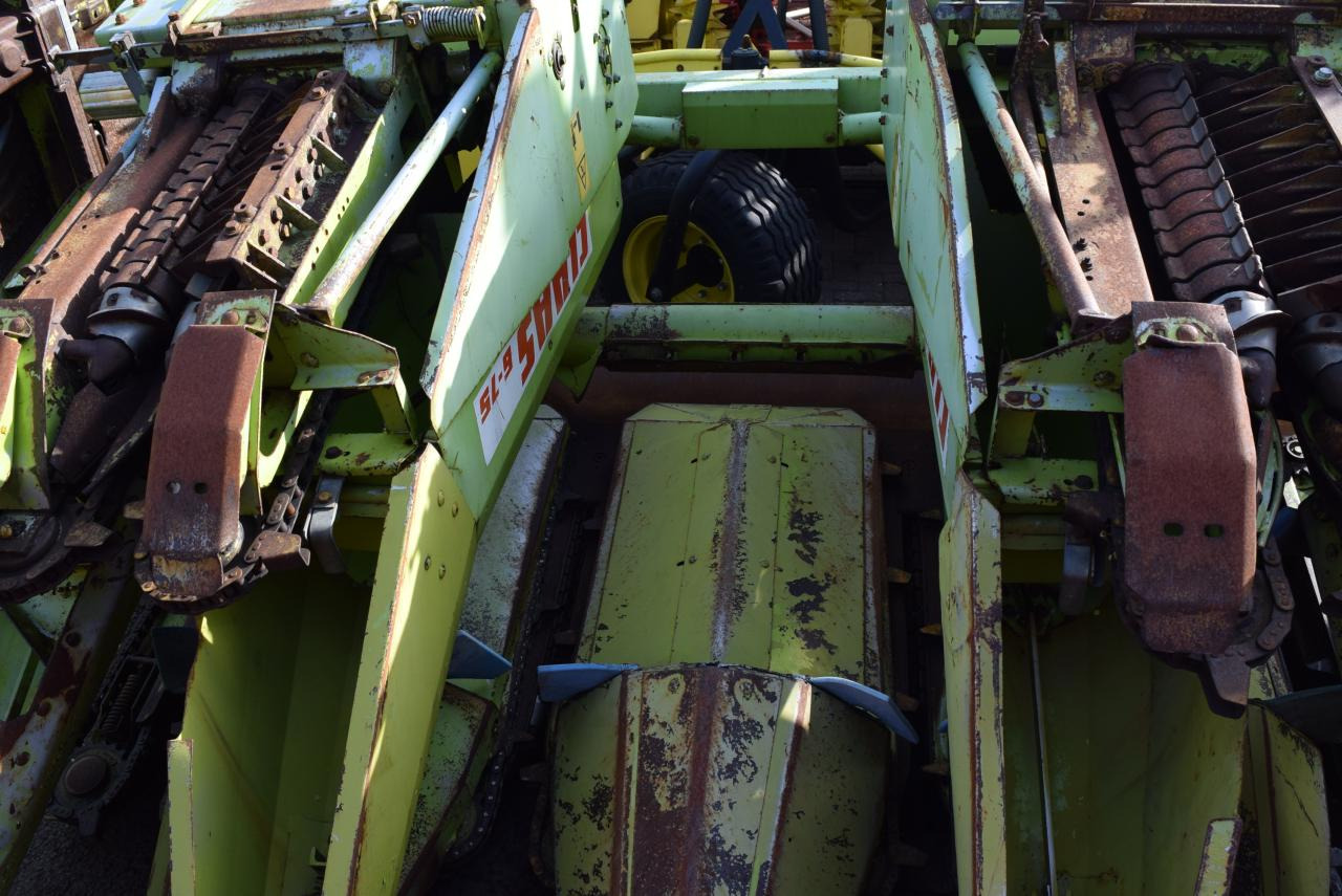 CLAAS 6-75 - Corn header: picture 5 CLAAS 6-75 - Corn header: picture 5