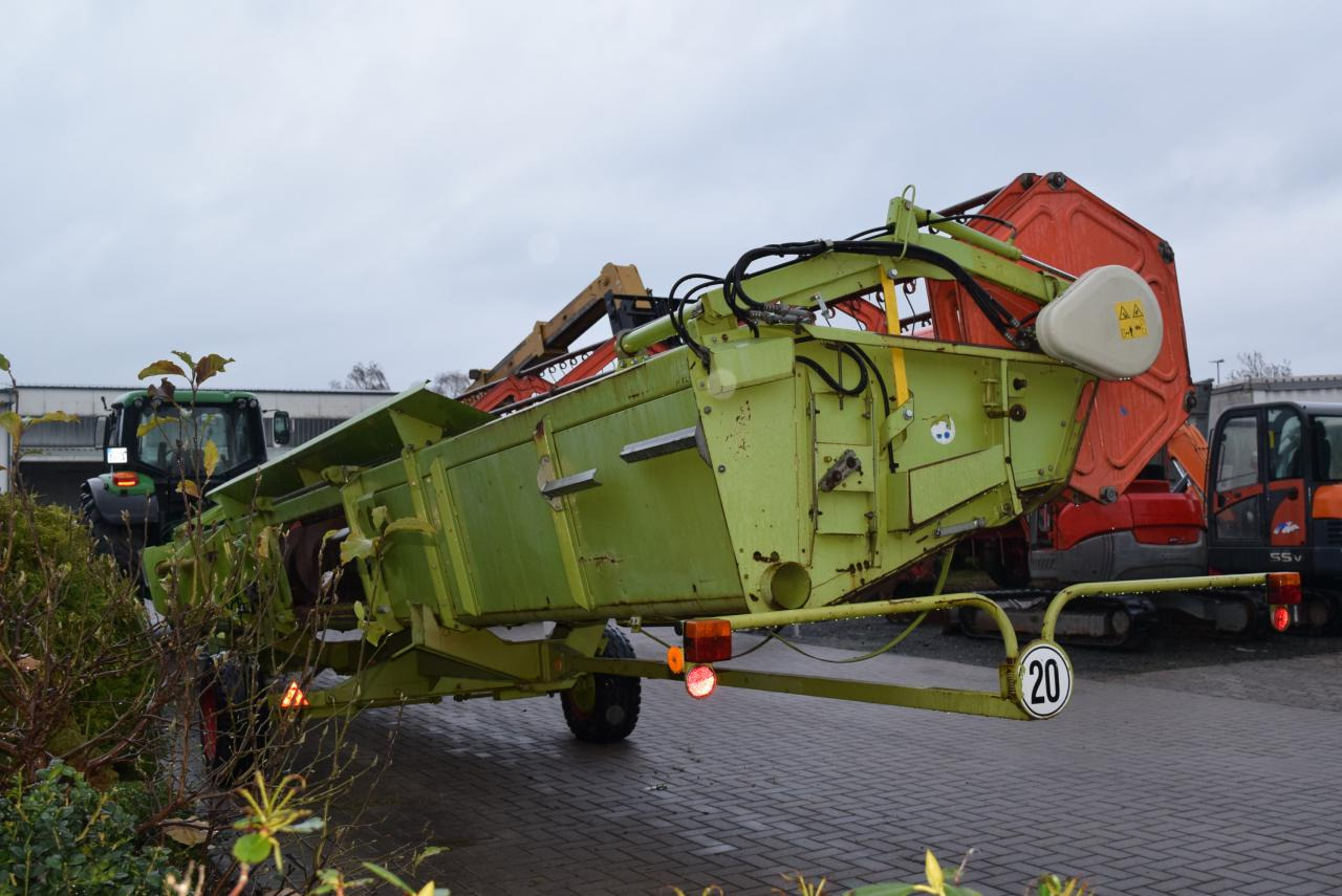 CLAAS C 900 AutoContour *Schneidwerk* - Grain header: picture 5 CLAAS C 900 AutoContour *Schneidwerk* - Grain header: picture 5