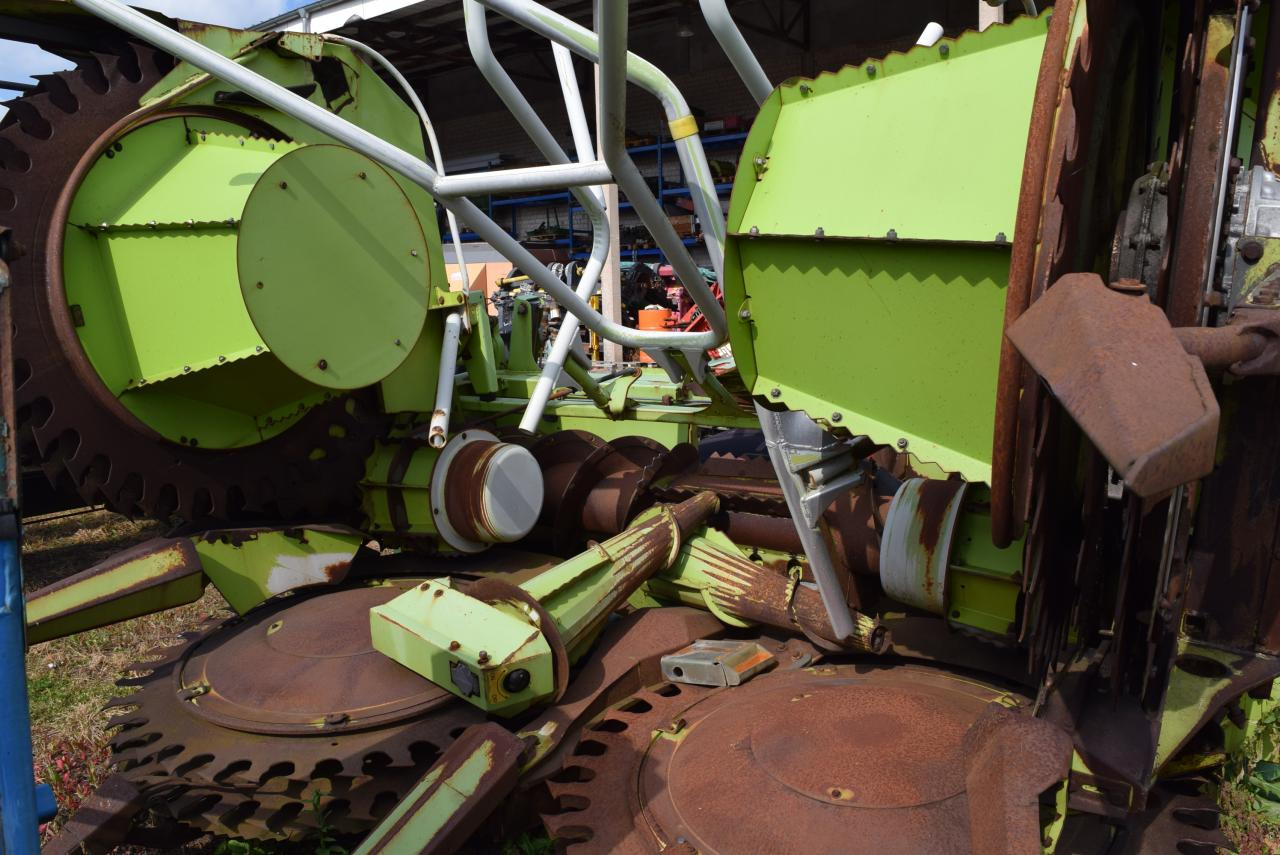 CLAAS RU 600 - Corn header: picture 4 CLAAS RU 600 - Corn header: picture 4