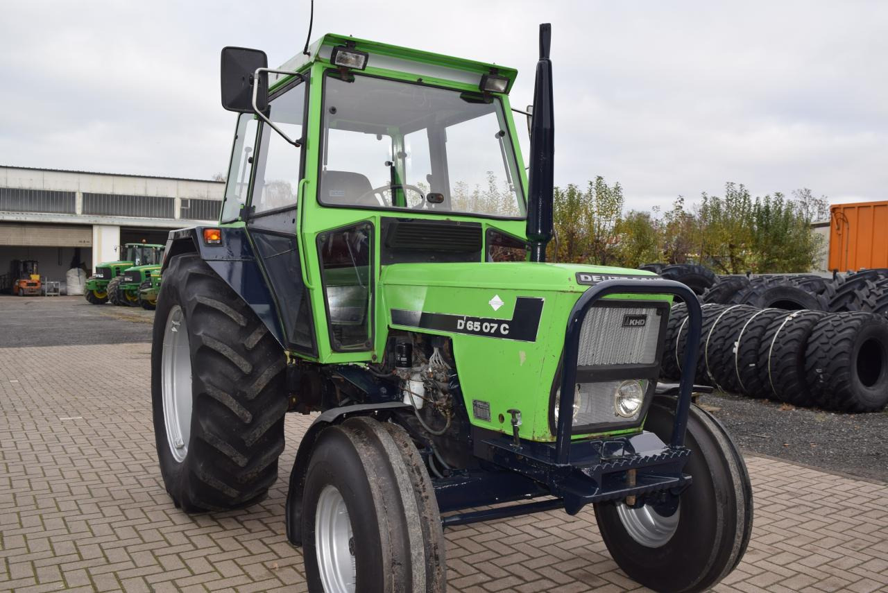 Deutz-Fahr D6507 C - Farm tractor: picture 2 Deutz-Fahr D6507 C - Farm tractor: picture 2