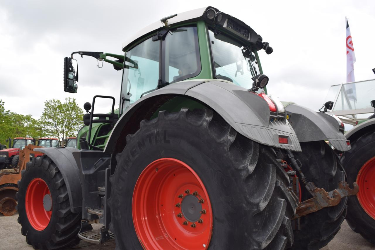 Farm tractor Fendt 826 Vario SCR ProfiPlus: picture 6