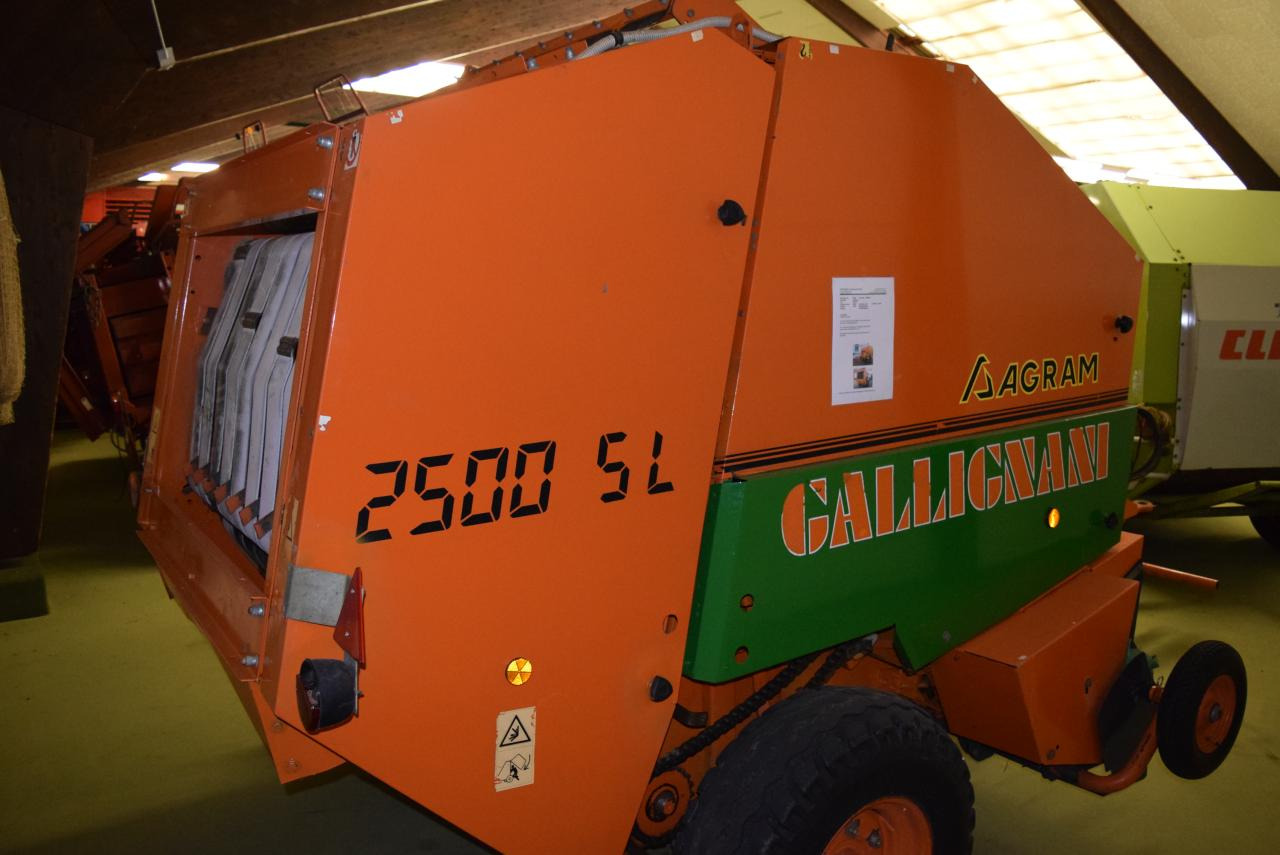 Gallignani 2500 SL - Round baler: picture 3 Gallignani 2500 SL - Round baler: picture 3
