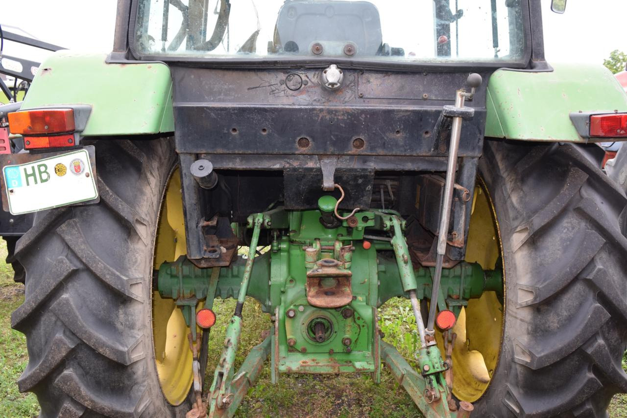John Deere 1640 - Farm tractor: picture 5 John Deere 1640 - Farm tractor: picture 5