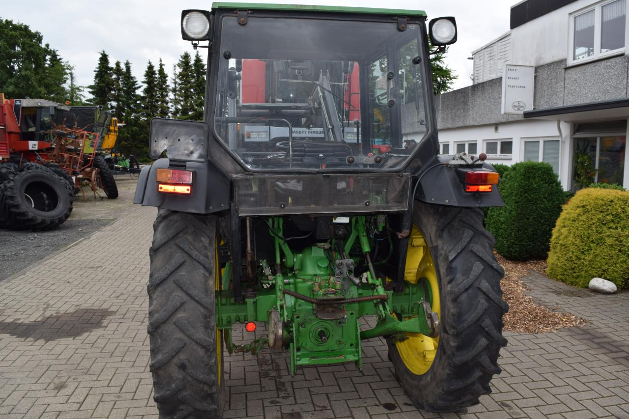 John Deere 1950 - Farm tractor: picture 4 John Deere 1950 - Farm tractor: picture 4