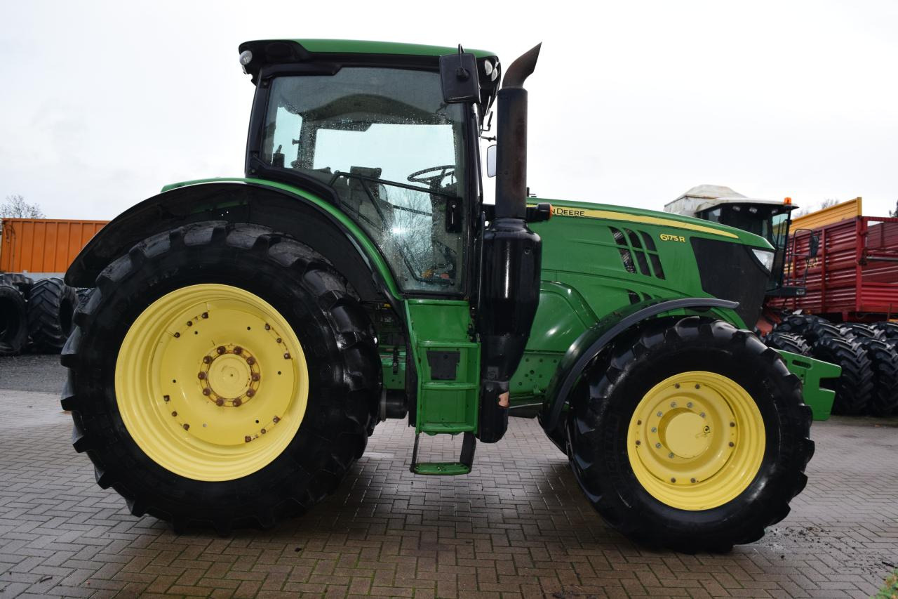 John Deere 6175 R - Farm tractor: picture 1 John Deere 6175 R - Farm tractor: picture 1