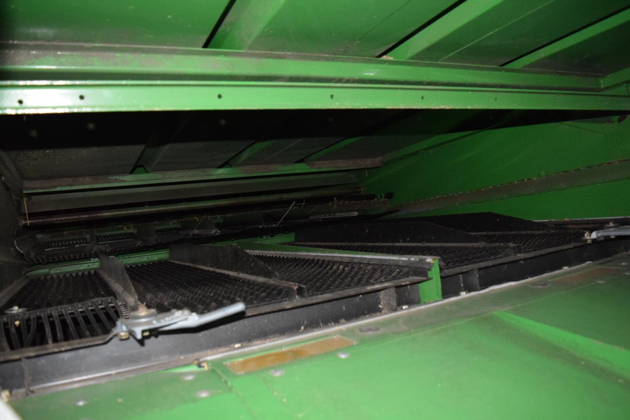 Combine harvester John Deere W 650: picture 9