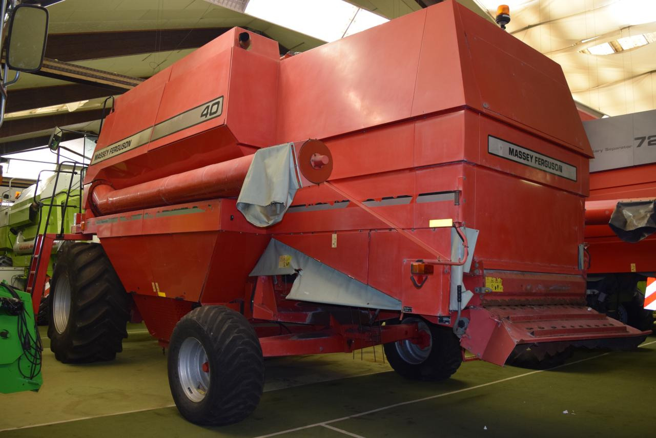Massey Ferguson MF 40 RS - Combine harvester: picture 5 Massey Ferguson MF 40 RS - Combine harvester: picture 5