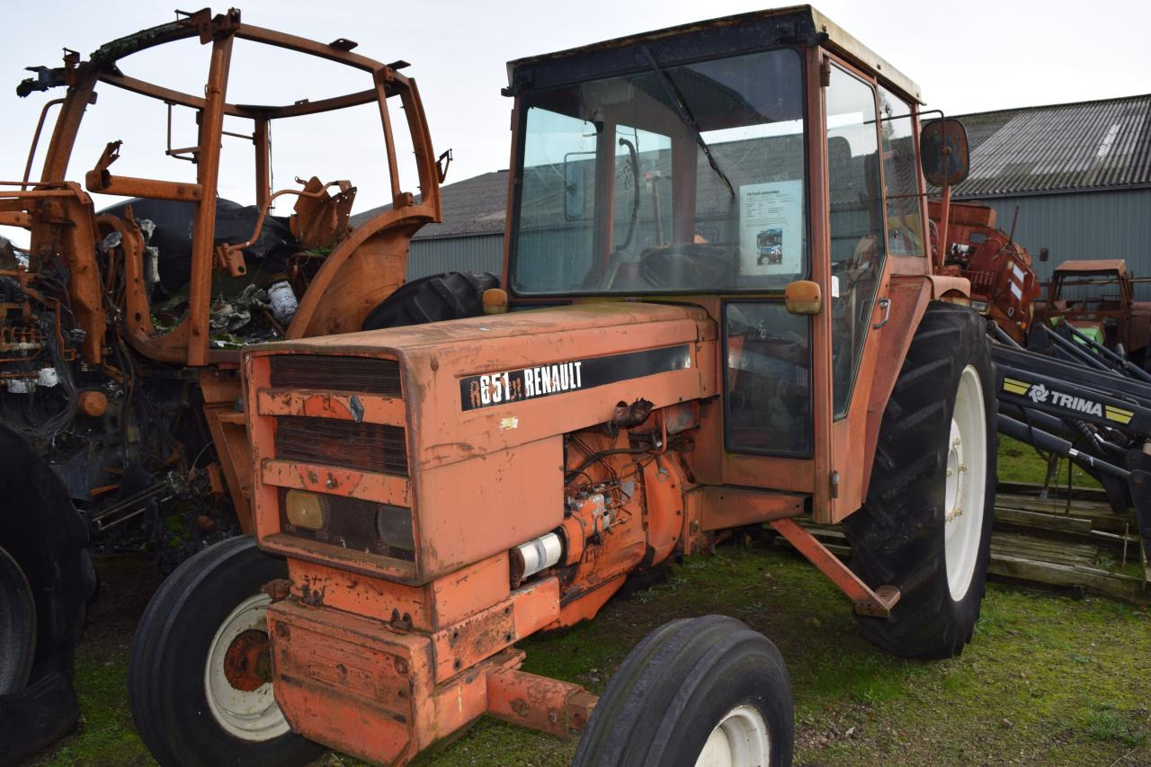 Renault 651 - Farm tractor: picture 2 Renault 651 - Farm tractor: picture 2