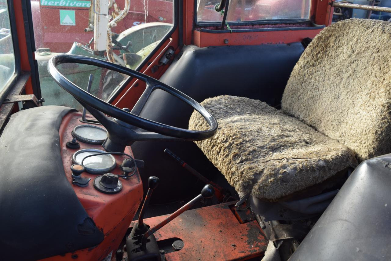 Renault 651 - Farm tractor: picture 4 Renault 651 - Farm tractor: picture 4