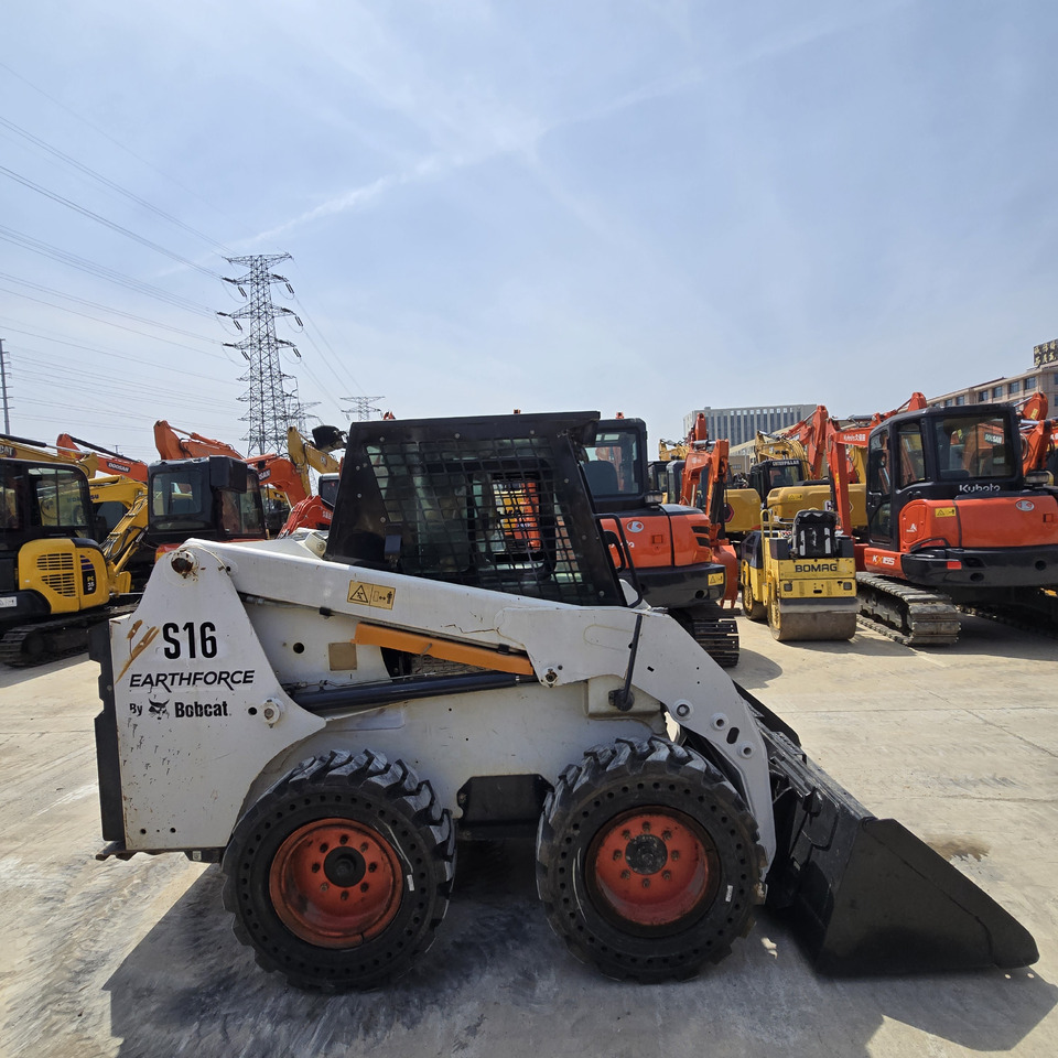 Bobcat S16 - Skid steer loader: picture 5 Bobcat S16 - Skid steer loader: picture 5