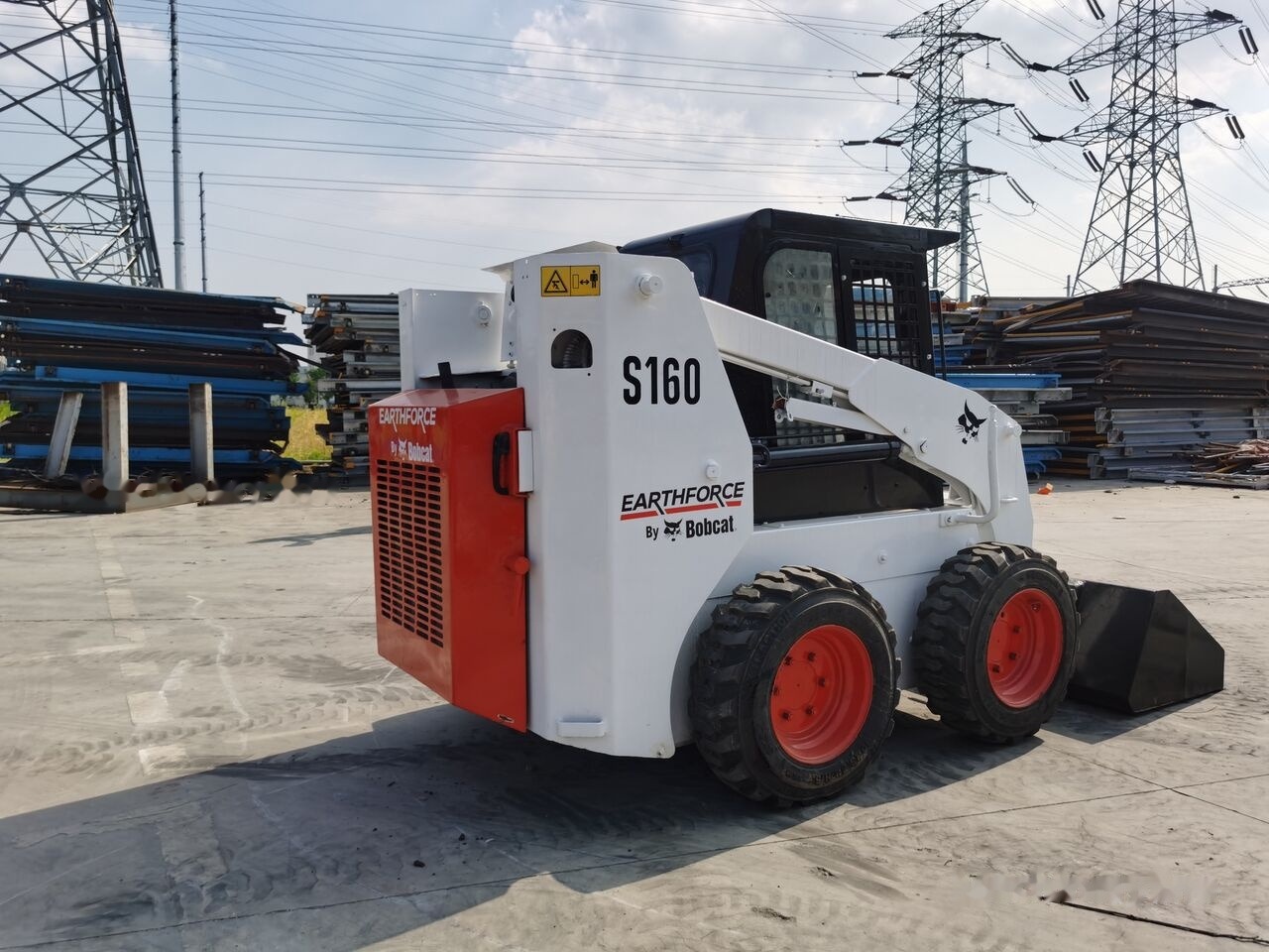 Bobcat S160 - Skid steer loader: picture 4 Bobcat S160 - Skid steer loader: picture 4