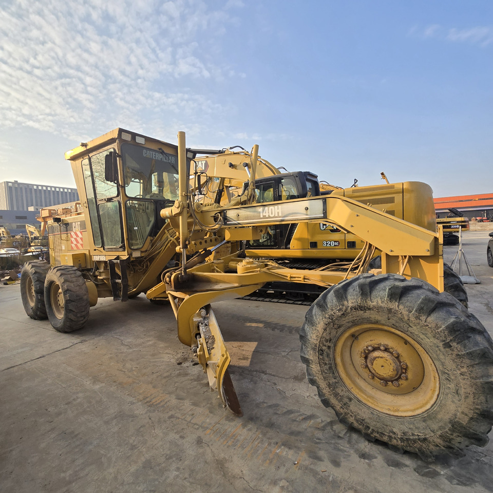 CAT 140H - Grader: picture 2 CAT 140H - Grader: picture 2