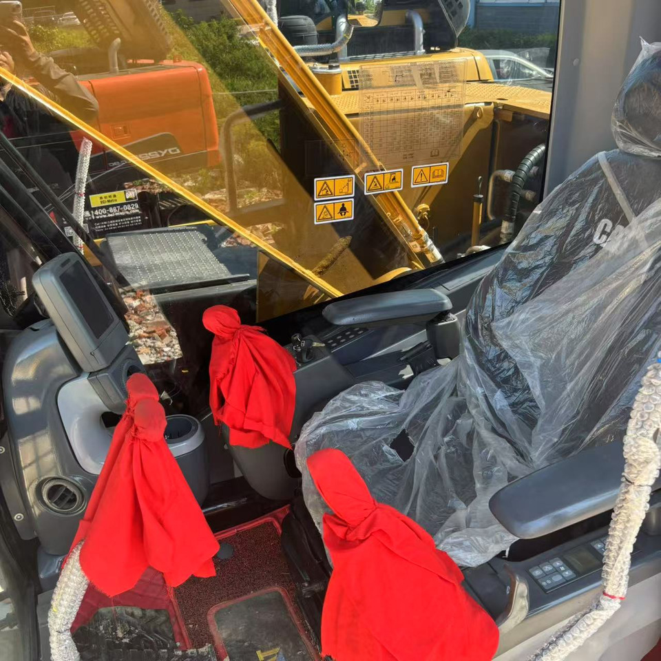 CAT 320D2L - Crawler excavator: picture 4 CAT 320D2L - Crawler excavator: picture 4