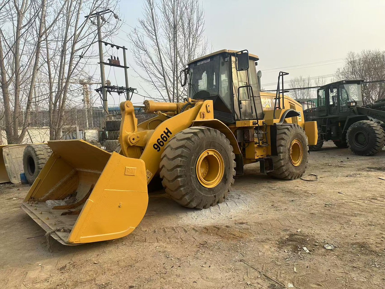 CAT 966H - Wheel loader: picture 3 CAT 966H - Wheel loader: picture 3
