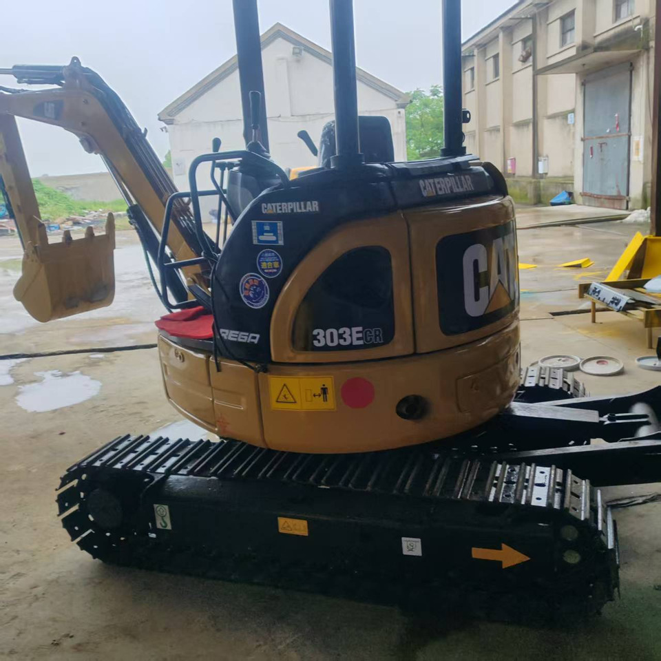 CATERPILLAR 303E CR - Mini excavator: picture 3 CATERPILLAR 303E CR - Mini excavator: picture 3