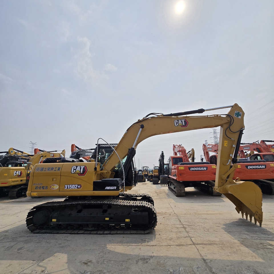 CATERPILLAR 315D2GC - Crawler excavator: picture 2 CATERPILLAR 315D2GC - Crawler excavator: picture 2