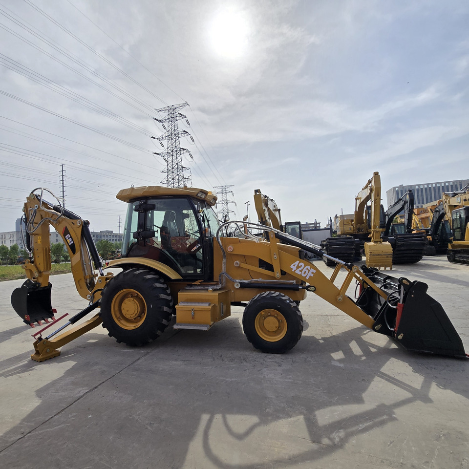 CATERPILLAR 426F - Backhoe loader: picture 5 CATERPILLAR 426F - Backhoe loader: picture 5