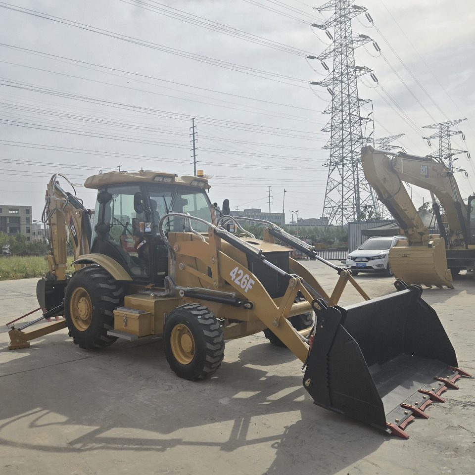 CATERPILLAR 426F - Backhoe loader: picture 4 CATERPILLAR 426F - Backhoe loader: picture 4