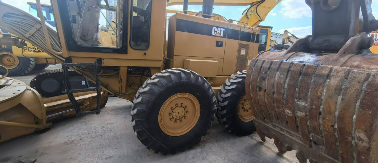 Caterpillar 140H - Grader: picture 4 Caterpillar 140H - Grader: picture 4