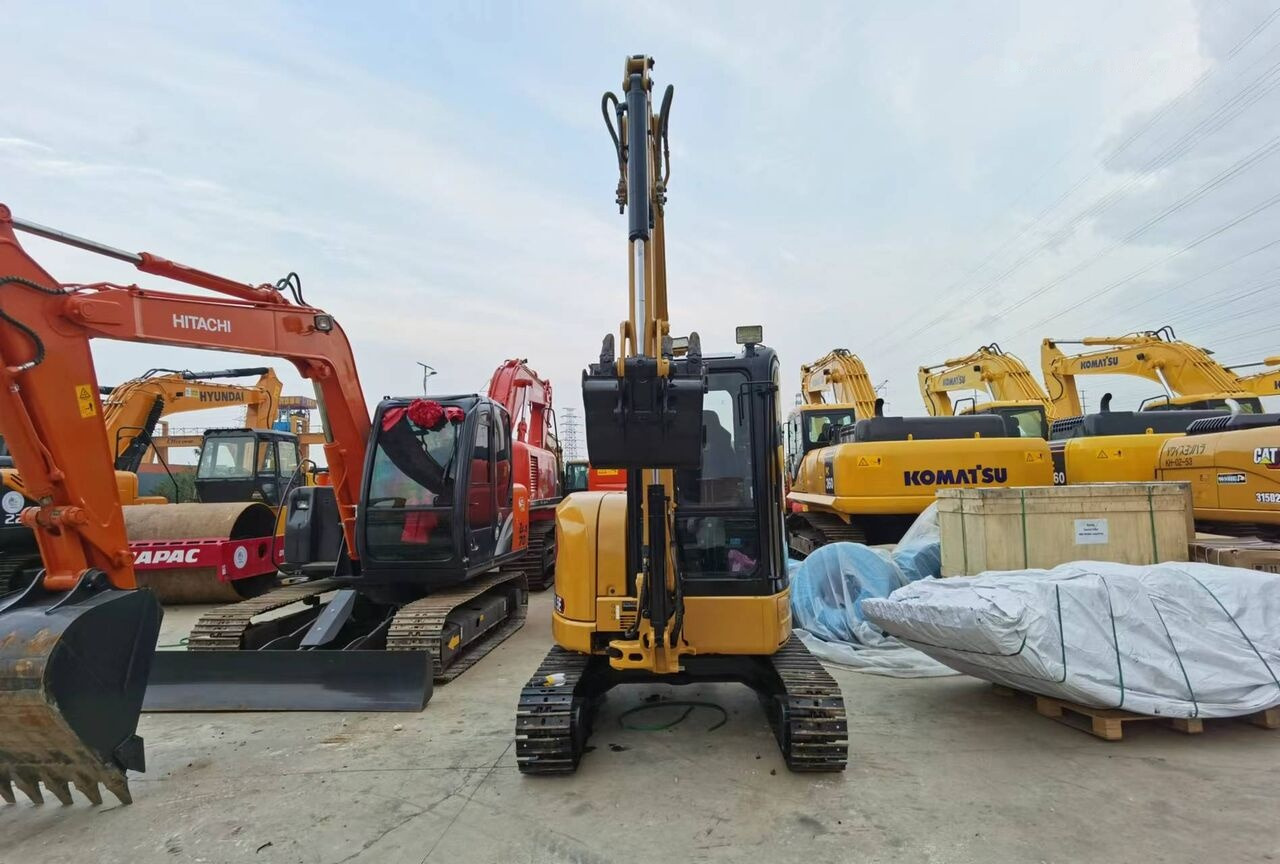 Caterpillar 303.5E - Mini excavator: picture 3 Caterpillar 303.5E - Mini excavator: picture 3