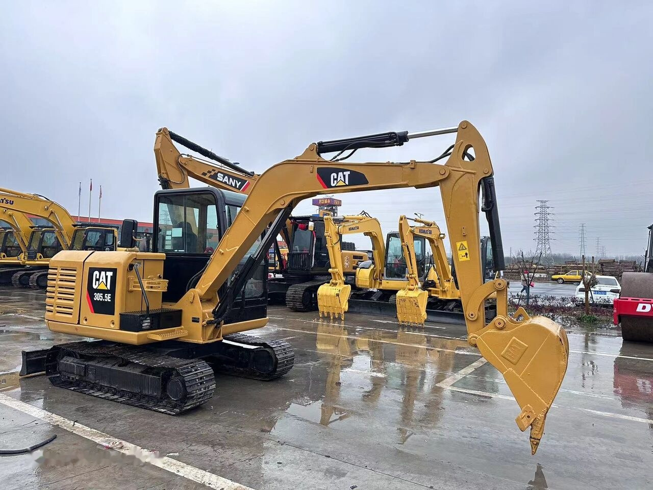 Caterpillar 305.5E - Mini excavator: picture 2 Caterpillar 305.5E - Mini excavator: picture 2