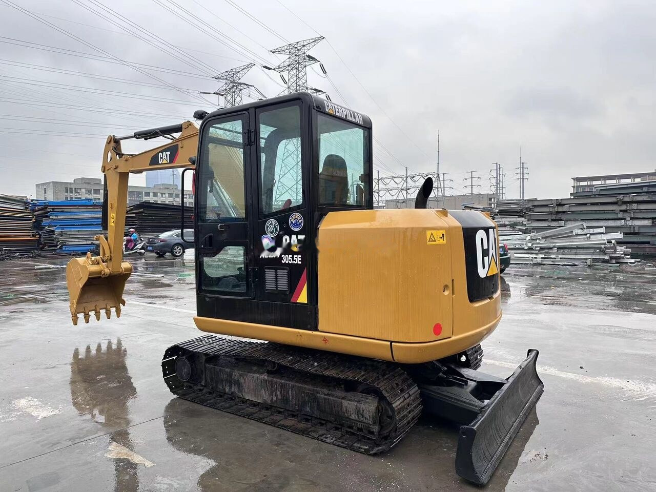 Caterpillar 305.5E - Mini excavator: picture 1 Caterpillar 305.5E - Mini excavator: picture 1