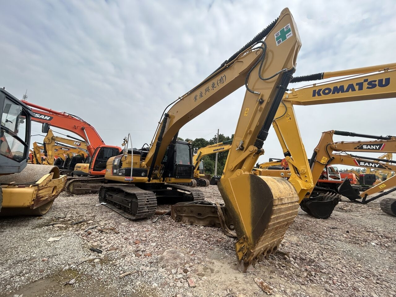 Caterpillar 320D2 - Crawler excavator: picture 1 Caterpillar 320D2 - Crawler excavator: picture 1