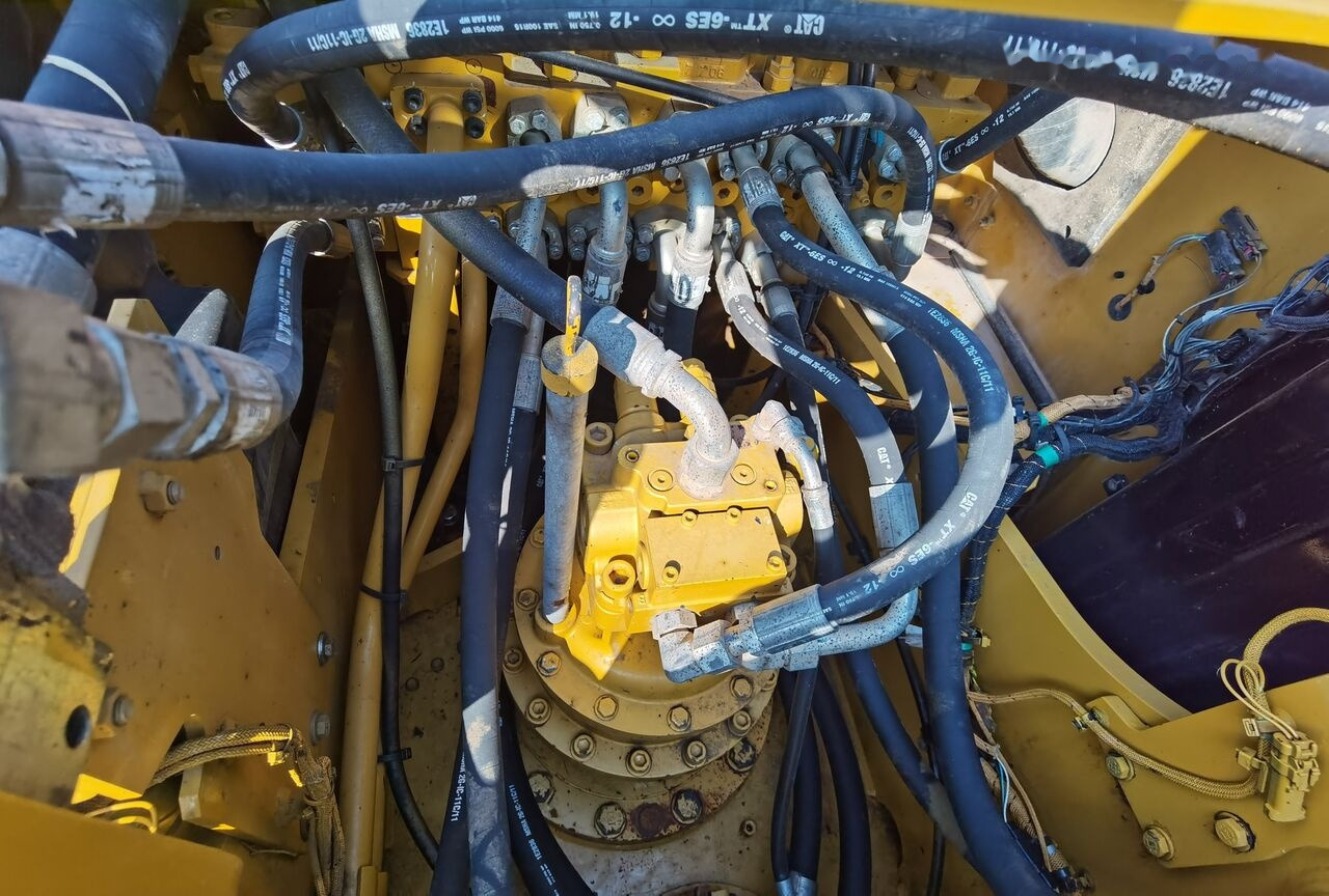 Crawler excavator Caterpillar 320GC: picture 11 Crawler excavator Caterpillar 320GC: picture 11