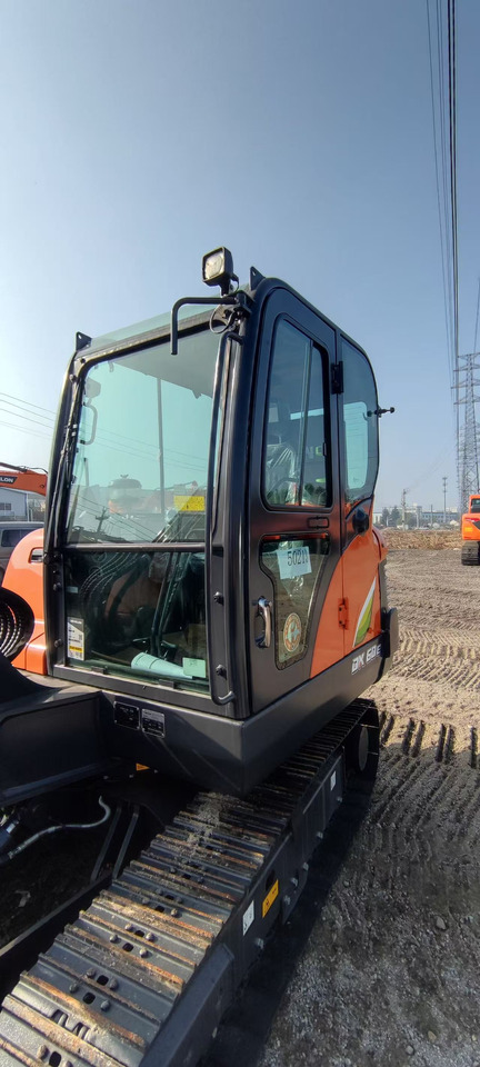 DOOSAN DX60E - Mini excavator: picture 3 DOOSAN DX60E - Mini excavator: picture 3