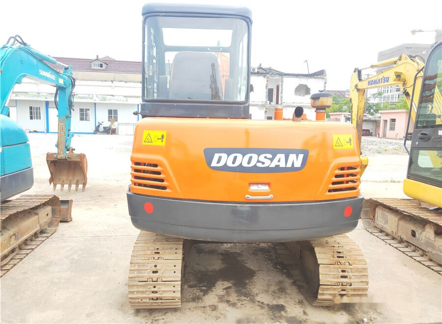 Doosan DH55-V - Mini excavator: picture 3 Doosan DH55-V - Mini excavator: picture 3