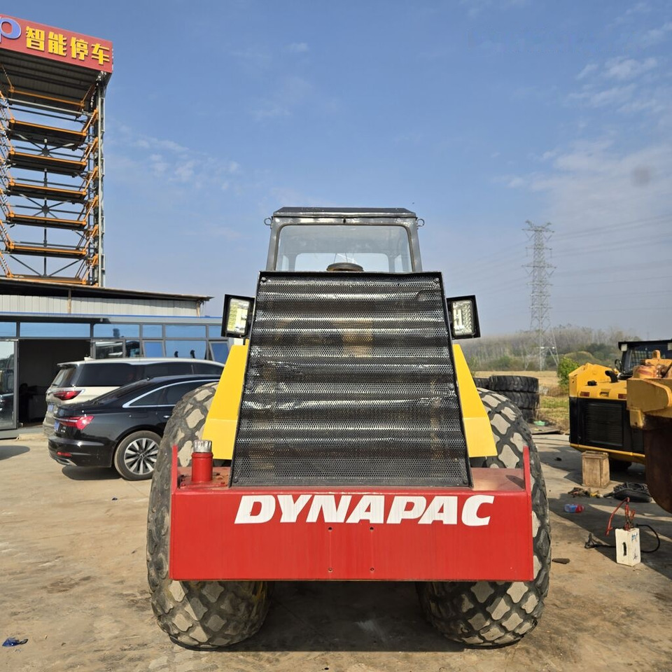 Compactor Dynapac CA 301 D: picture 6