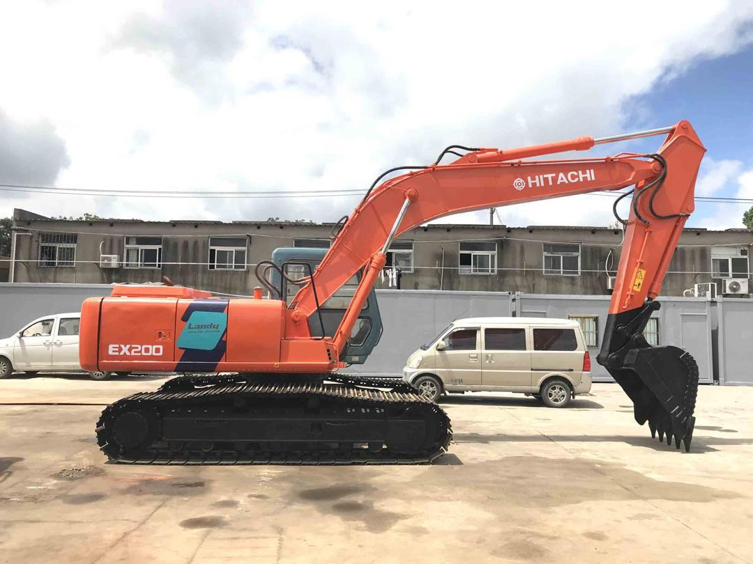 Hitachi EX200 - Crawler excavator: picture 2 Hitachi EX200 - Crawler excavator: picture 2