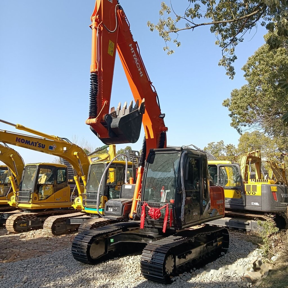 Crawler excavator Hitachi ZX120-5A: picture 12