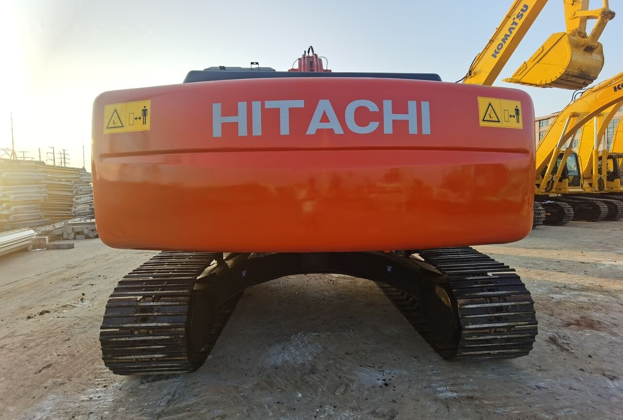 Hitachi ZX240 - Crawler excavator: picture 5 Hitachi ZX240 - Crawler excavator: picture 5