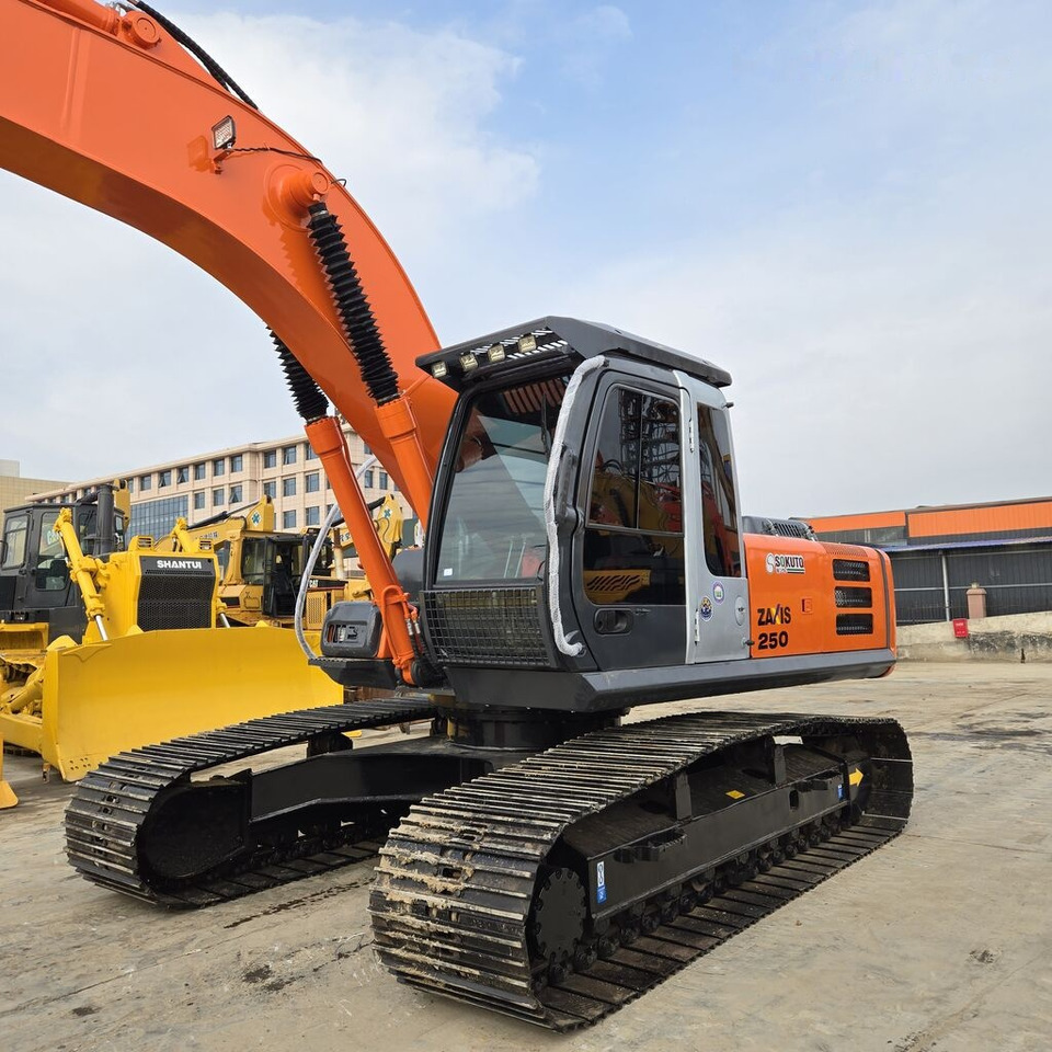 Hitachi ZX250 - Crawler excavator: picture 4 Hitachi ZX250 - Crawler excavator: picture 4