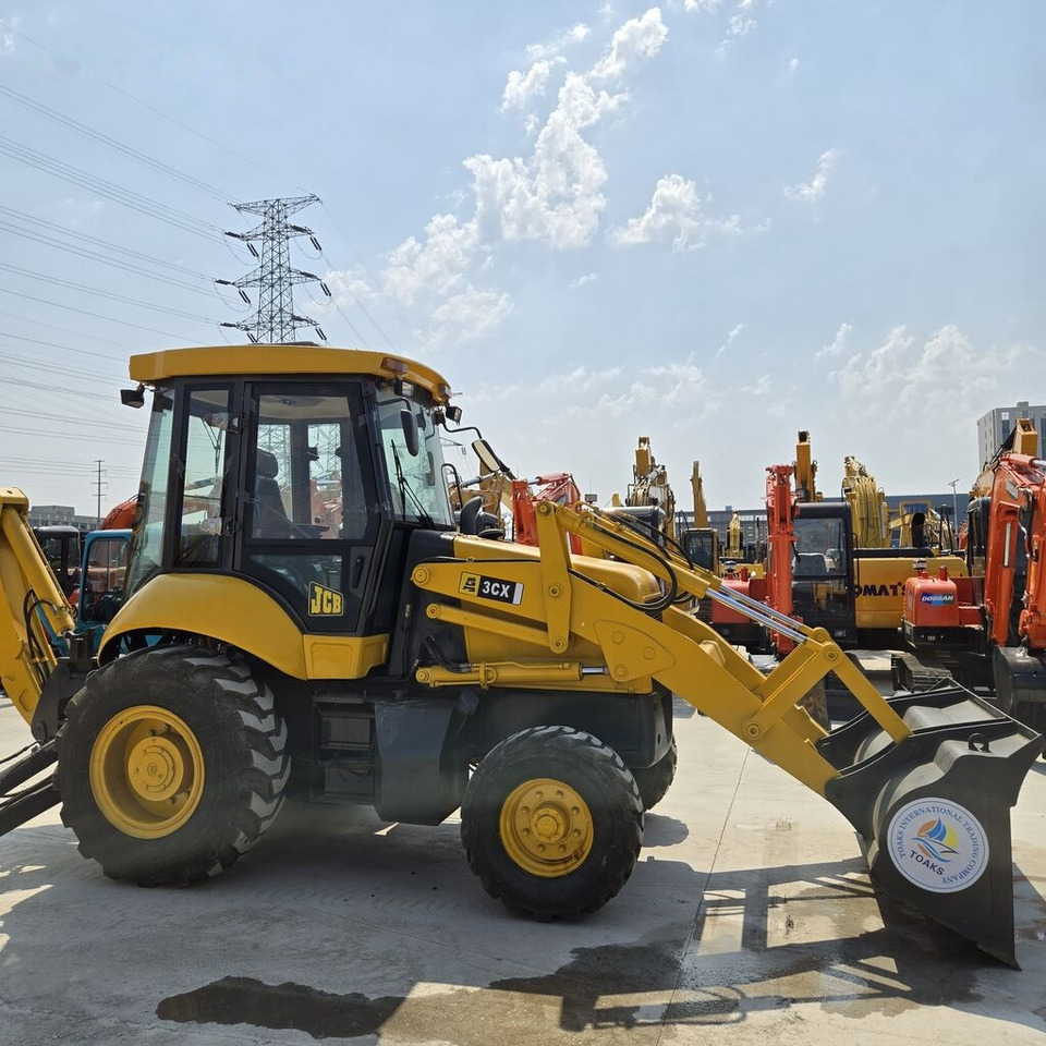 JCB 3CX - Backhoe loader: picture 4 JCB 3CX - Backhoe loader: picture 4