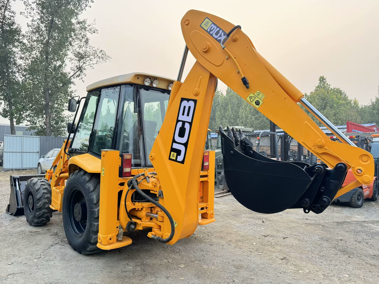 JCB 3CX - Backhoe loader: picture 3 JCB 3CX - Backhoe loader: picture 3