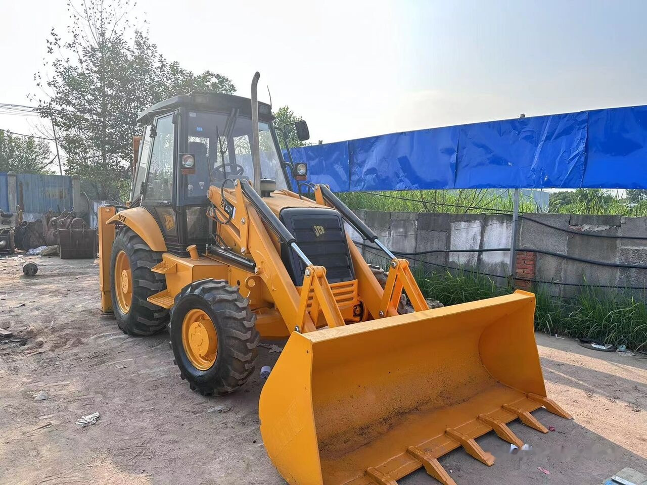 JCB 3CX - Backhoe loader: picture 1 JCB 3CX - Backhoe loader: picture 1
