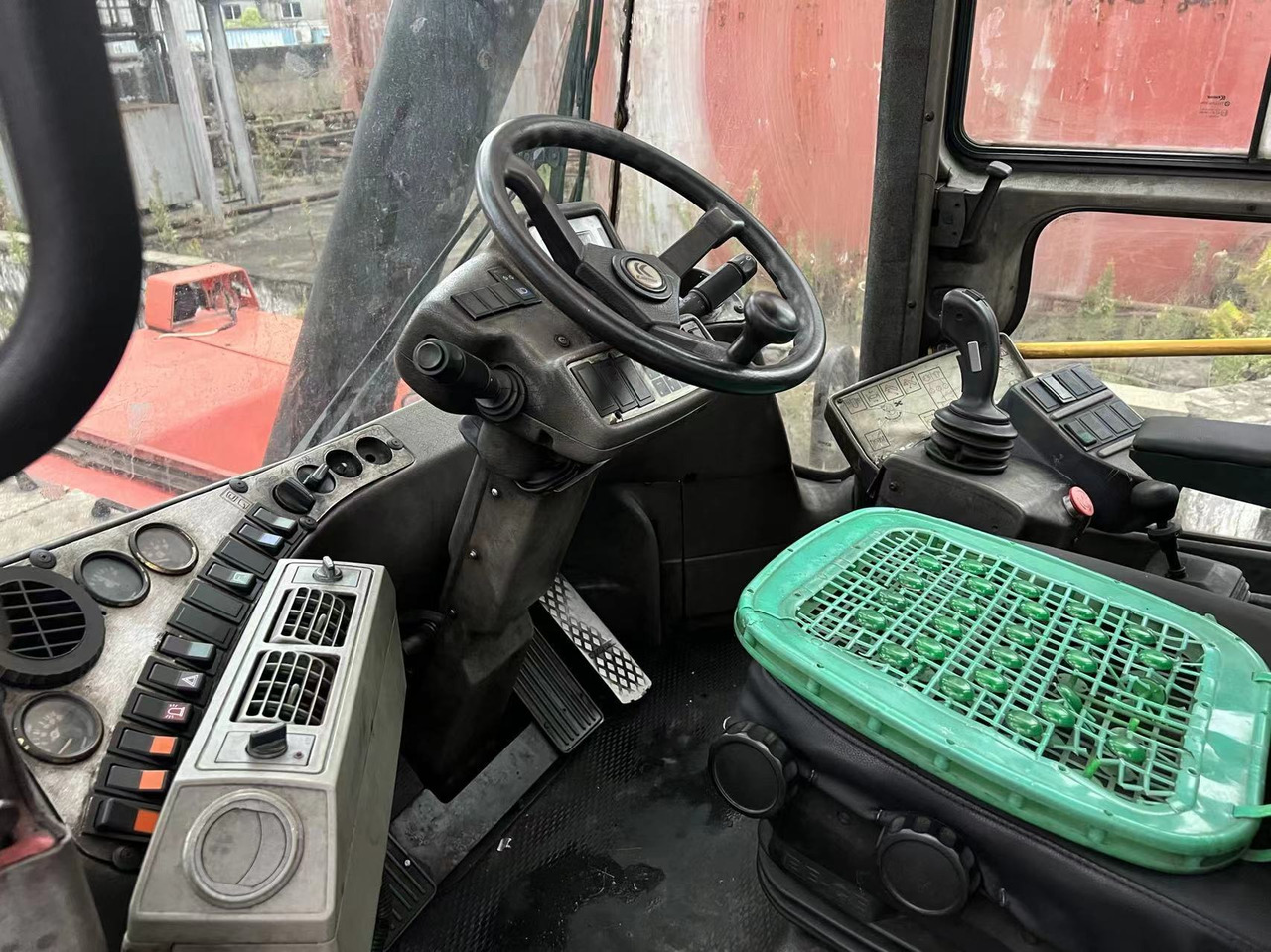 Reach stacker KALMAR: picture 6